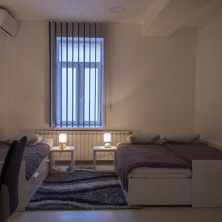 Apartments Petrova170 Zagreb Exterior photo